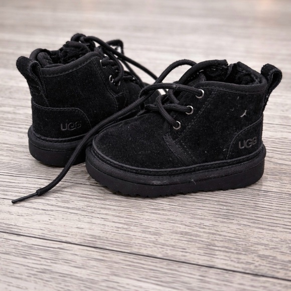 UGG Kids Black Suede Boots - Picture 4 of 4